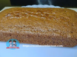 Bolo de chocolate com aveia
